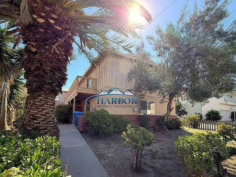 2 bed, 2.0 bath, $3,080 — Photo 1