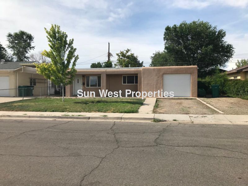 1st image of 2320 E 15th St