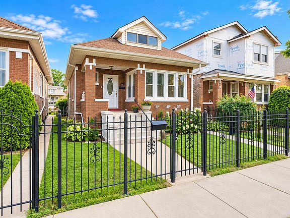 3rd image of 3116 W 54th Pl
