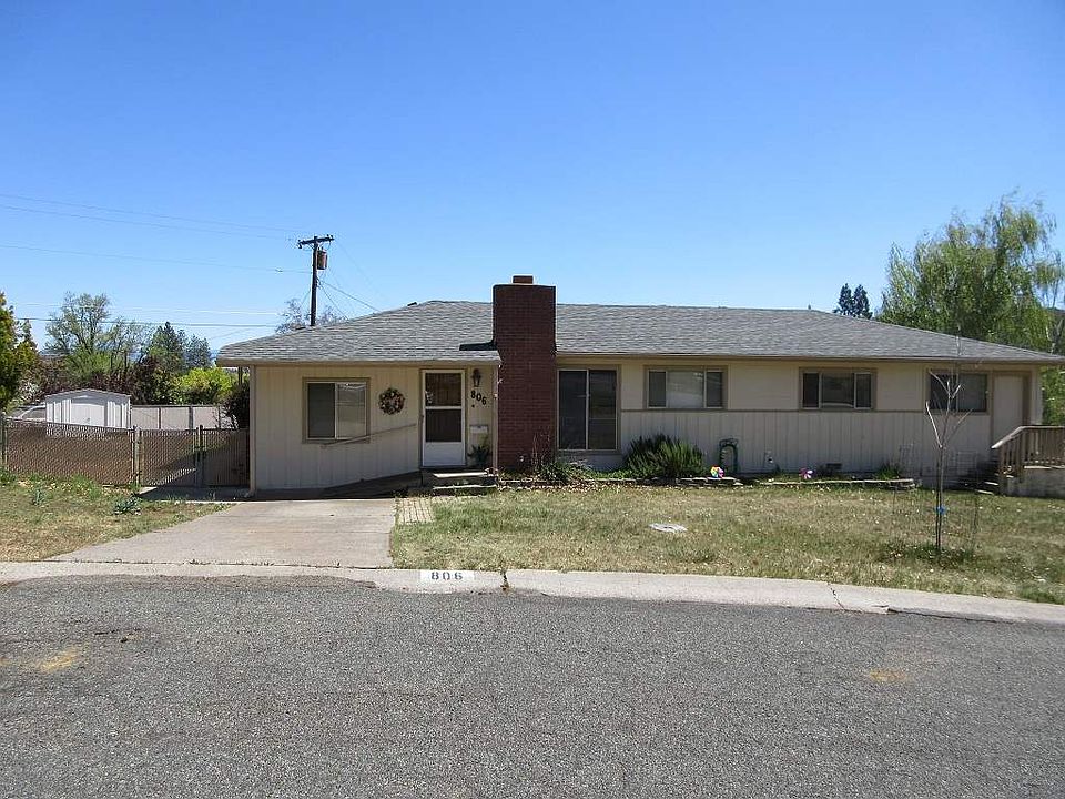 1st image of 806 Park Pl
