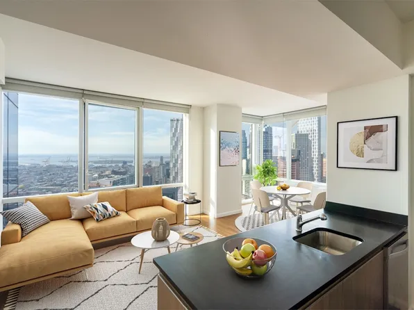 66 Rockwell Pl, Brooklyn, NY