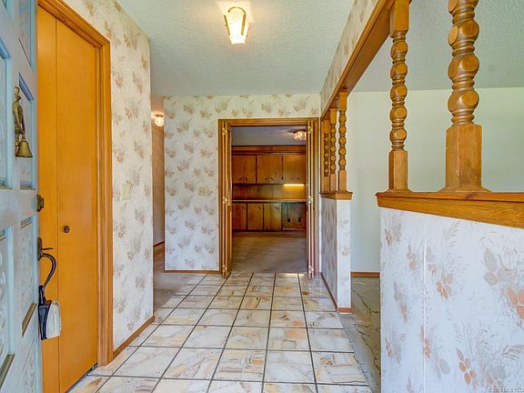 5th image of 1325 Cherokee Hills Ct