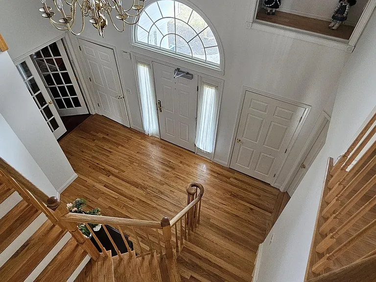 1577 Country Club Ln — Photo 30
