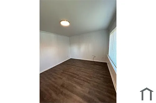 62 Harvey Pl Photo 1
