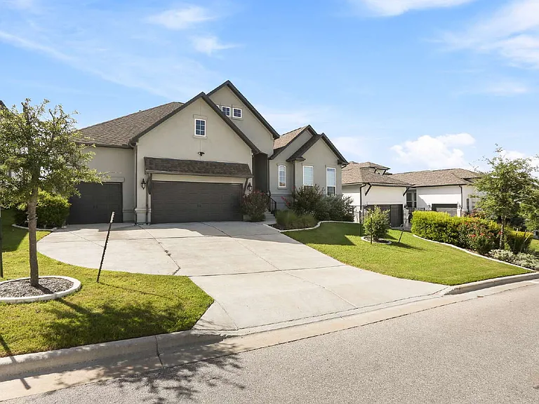 921 Trevi Fontana Dr — Photo 4