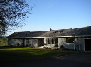 4048 Old Stage Rd, Central Pt, OR 97502