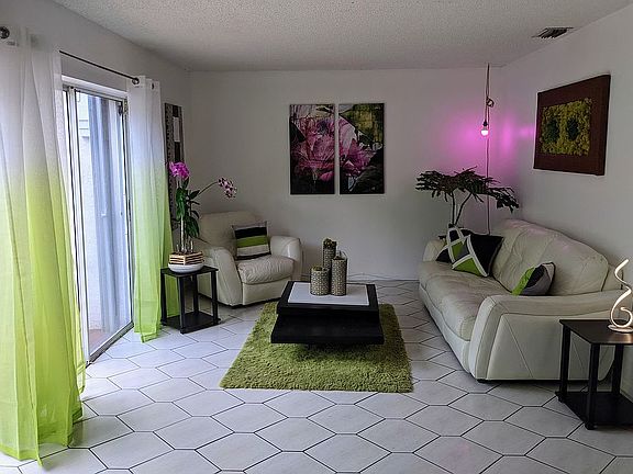 5th image of 1399 Springside Dr