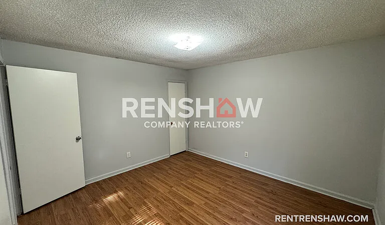 102 Kay Dr #2 — Photo 6