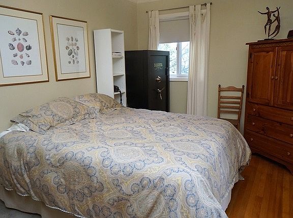 5th image of 602 E Le Moyne Ave