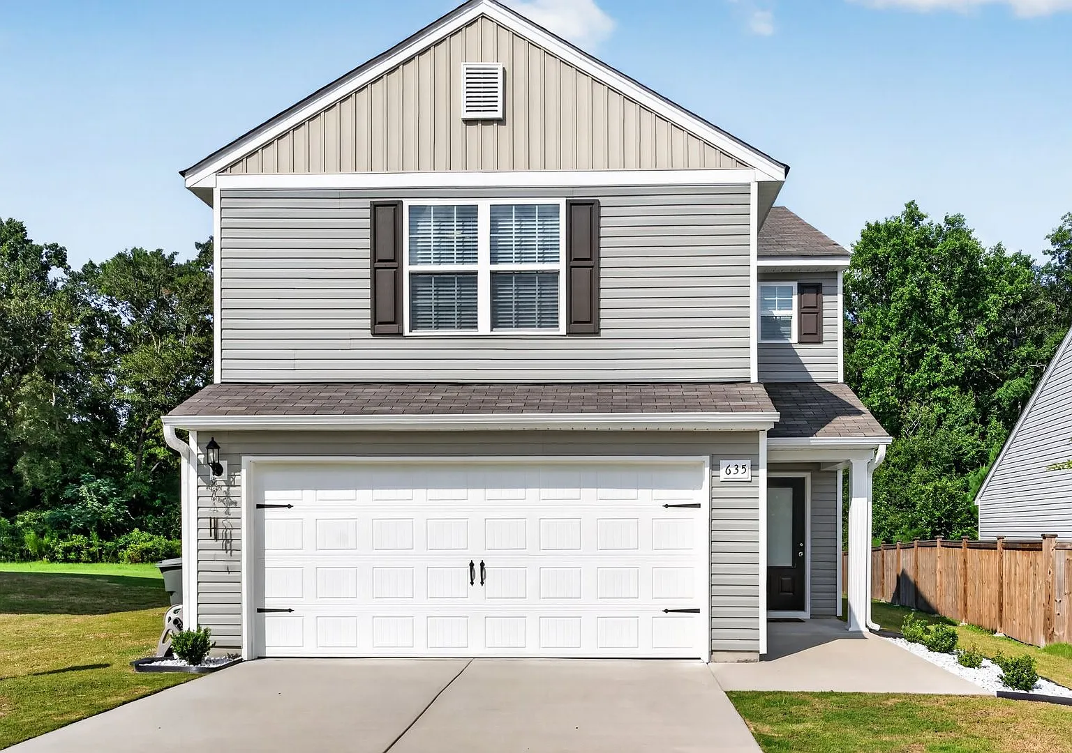 Newly Built 3br/3ba Home In A Peaceful Richland County Community! — Photo 1