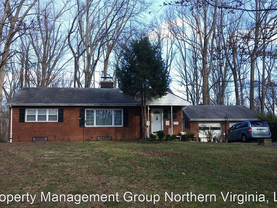 1st image of 3813 Hillcrest Ln