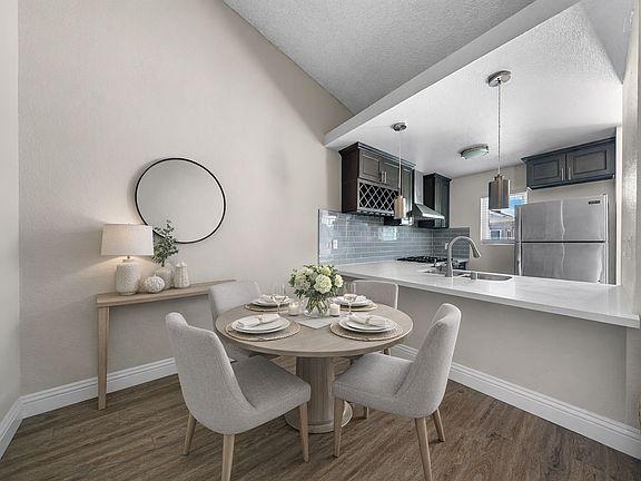 5th image of 1190 Newport Ave #209-R
