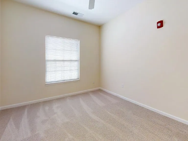 Windsor West | Specials Available — Photo 75