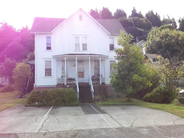 3073 Grand Ave, Astoria, OR 97103