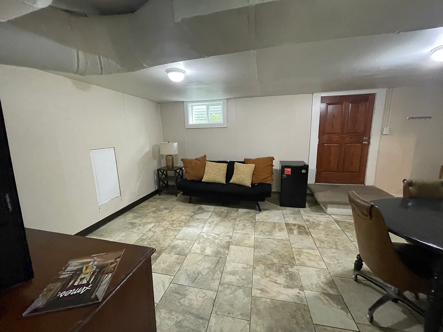 2 bed, 1000 sqft, $1,100 — Photo 2