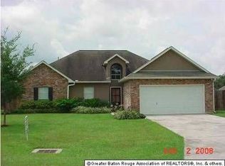 43471 N Great Oak Ct, Prairieville, LA 70769