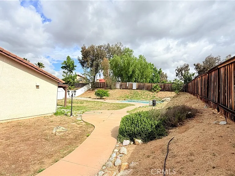 24856 Sunday Dr — Photo 30