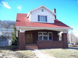 1060 McKinley Ave, Johnstown, PA 15905