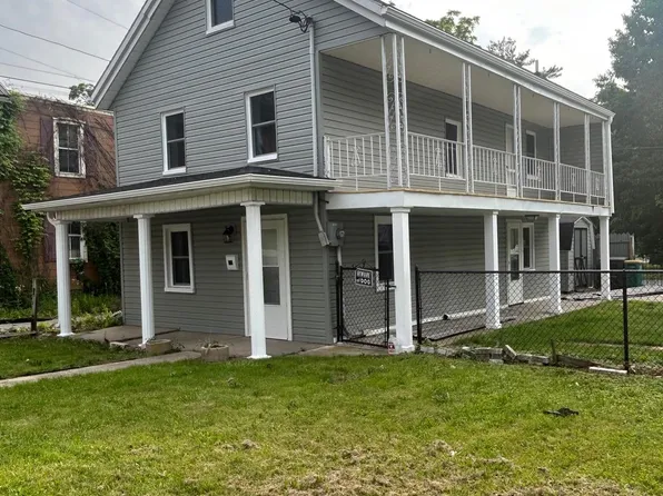 139 S 4th St, Chambersburg, PA 17201
