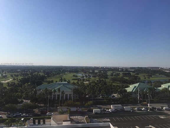 2nd image of 5300 Paseo Dr #1012