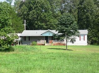 813 Nelsonville Rd, Smithville, AR 72466