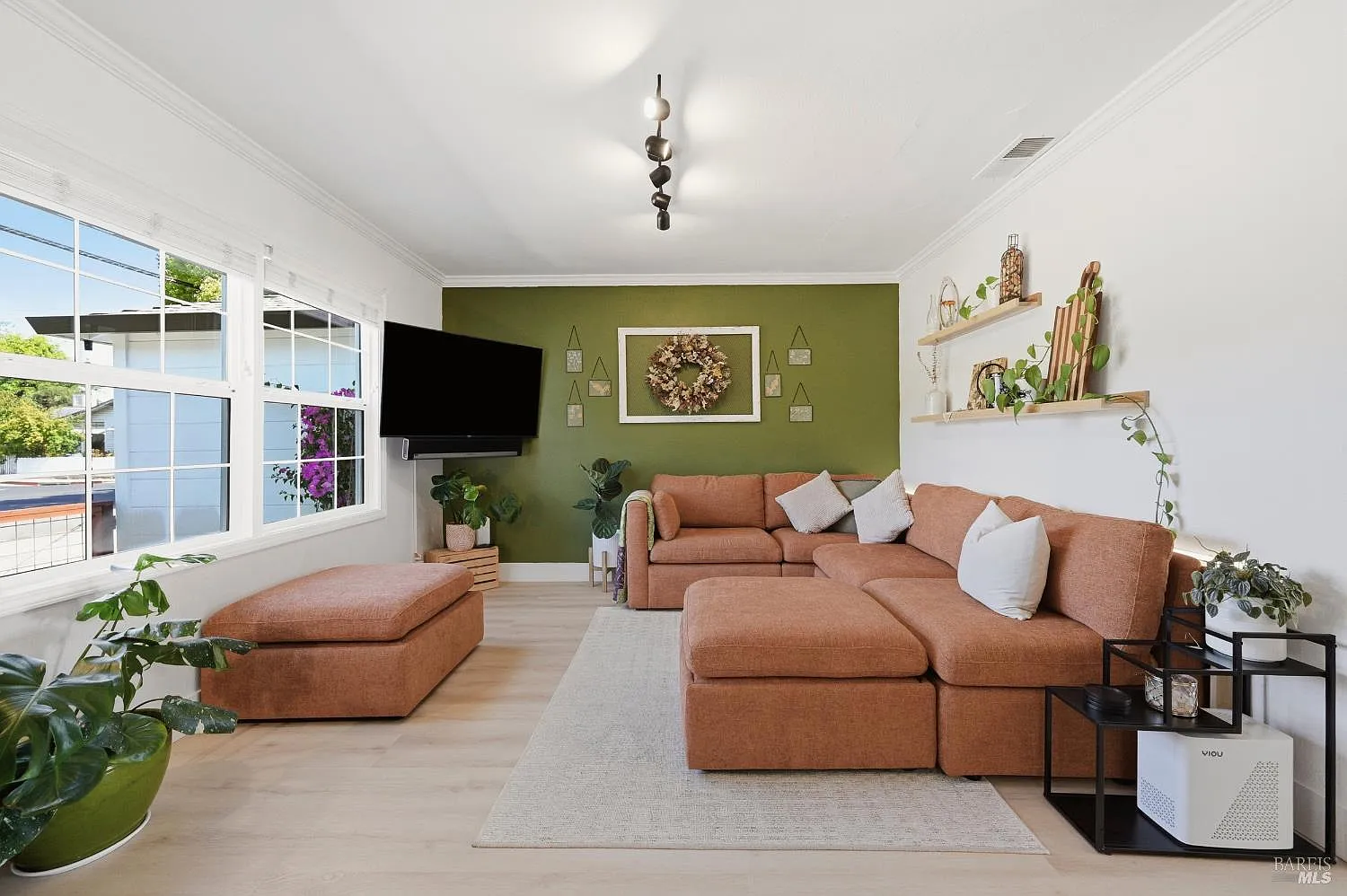 230 Chelsea Avenue - Photo 12