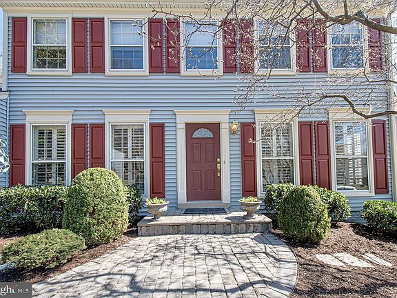 3rd image of 4503 Quiet Brook Ct