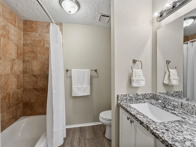 21018 Verdecove Ln — Photo 16