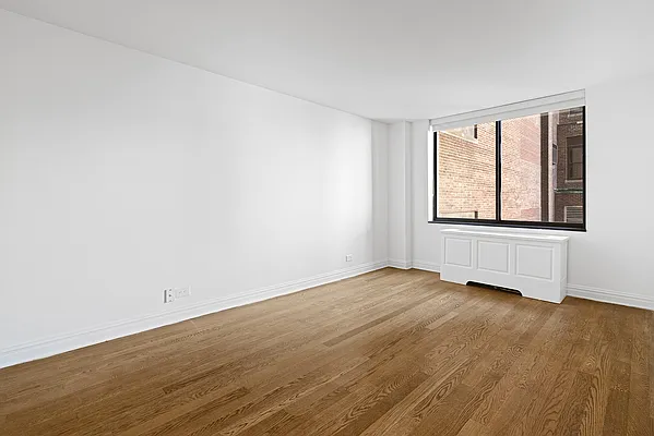 Rented by Mirador Real Estate | media 31