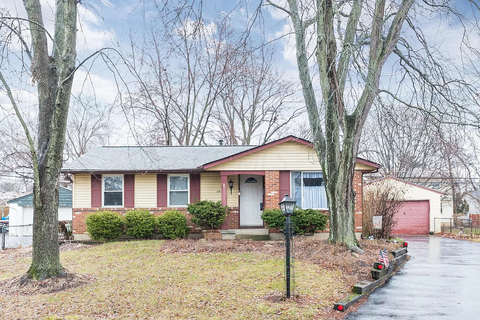 6412 Cardwell Sq E photo 1
