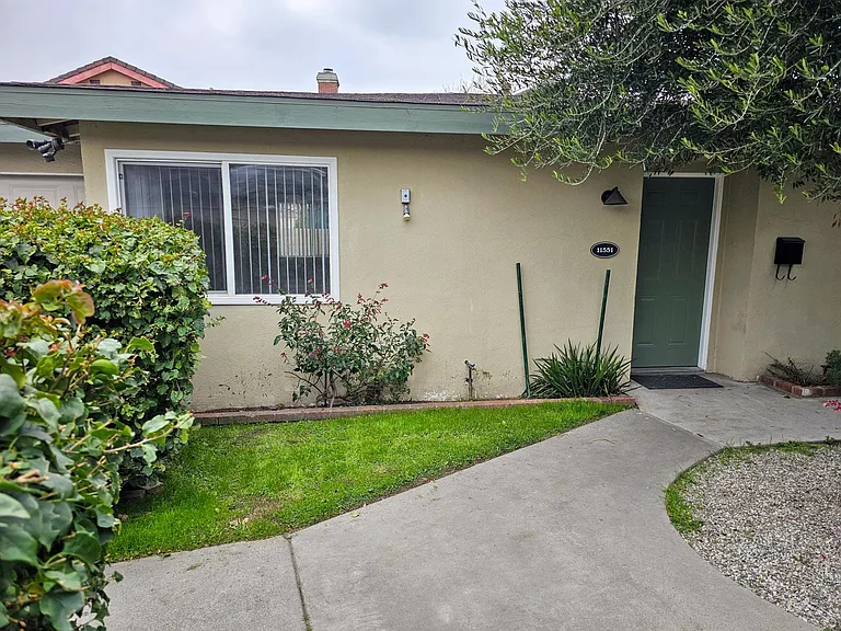 11551 Forest Grove St — Photo 7