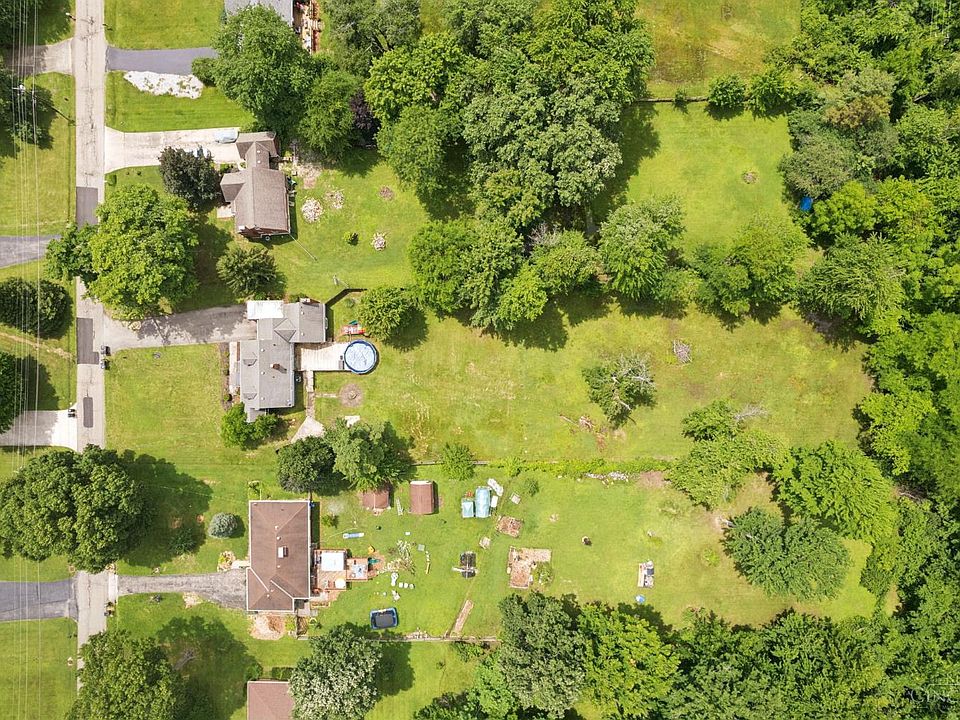 1st image of 4077 McLean Dr