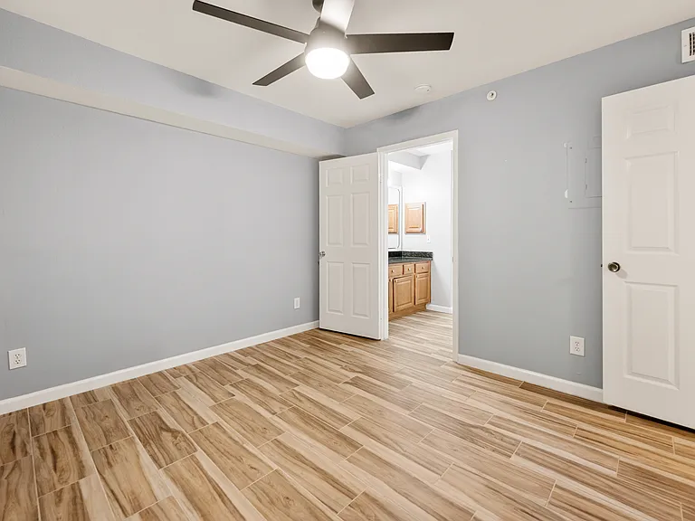 3309 Wyndham Cir #1183 — Photo 17