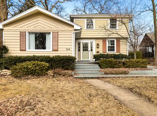 514 W Maple St, Lombard, IL 60148