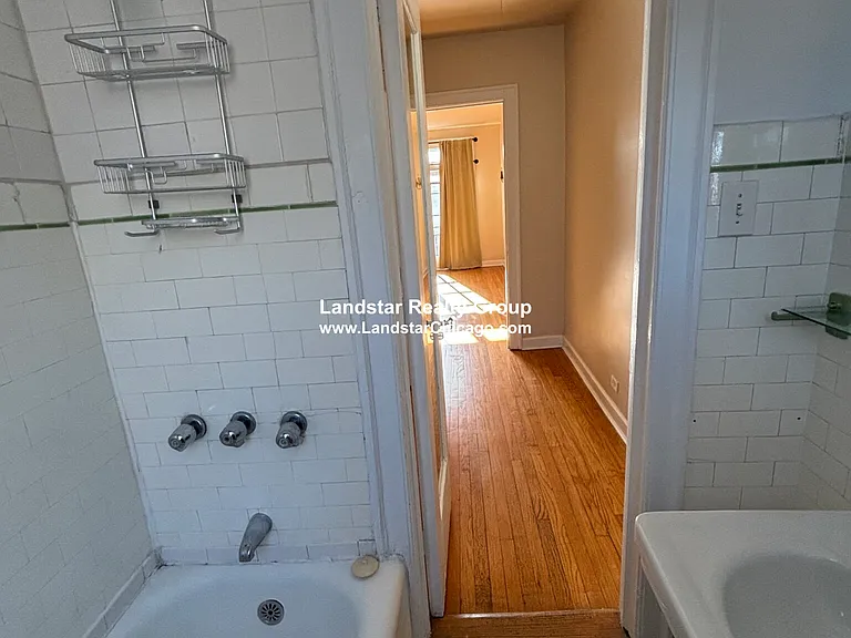 911 Elmwood Ave #E3 — Photo 4