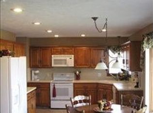 1422 N 150th St, Omaha, NE 68154