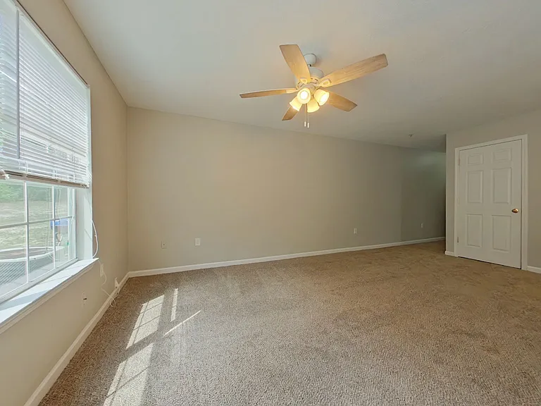 3-web-or-mls-3 Living Room-5_04102026
