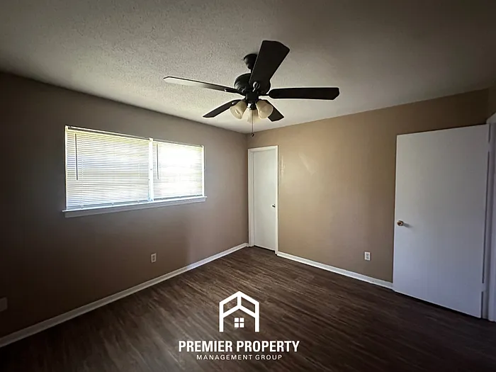 6333 Merimac Dr — Photo 10