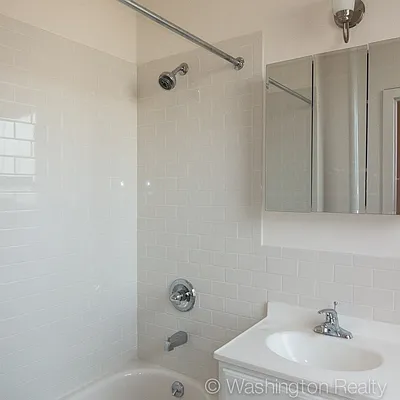 Sold by Washington Realty Corp. | media 6