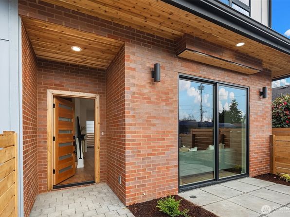8018 24th Avenue NW, Seattle, WA 98117