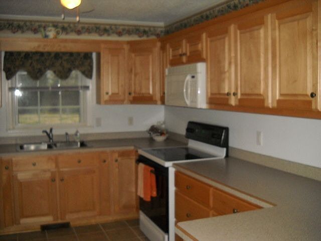 2nd image of 4008 Alamance Church Rd
