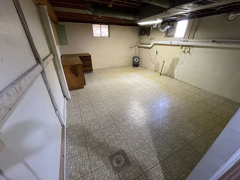 325 Webbmont Cir — Photo 20