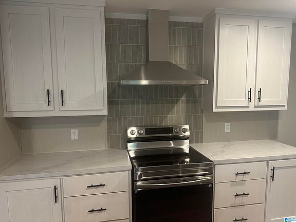 3rd image of 2151 Mount Moriah Rd