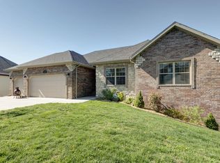 780 Rippling Creek Rd, Nixa, MO 65714