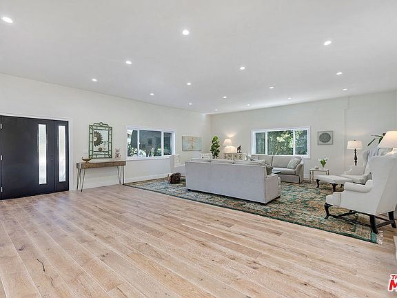 4th image of 4046 W 7th St