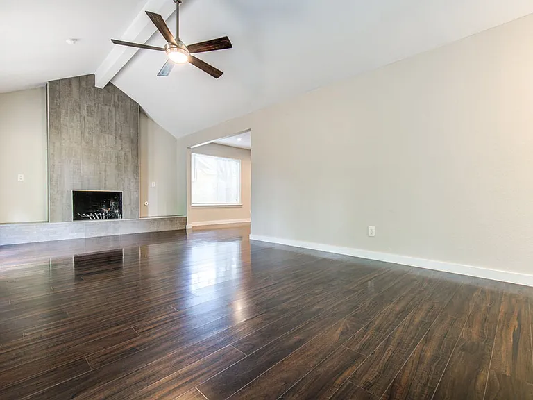 6607 Capriola Dr — Photo 4