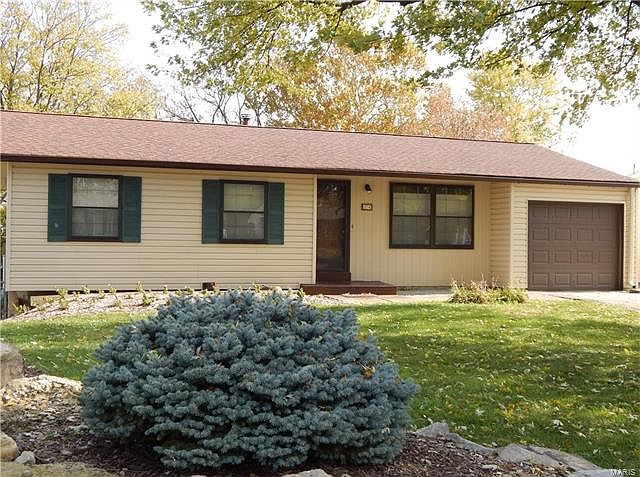 1st image of 34 Woodfork Ct