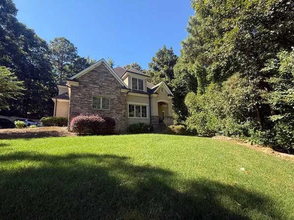 709 Neuse Ridge Dr, Clayton, NC 27527