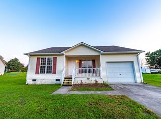 171 Fieldcrest Dr SE, Calhoun, GA 30701