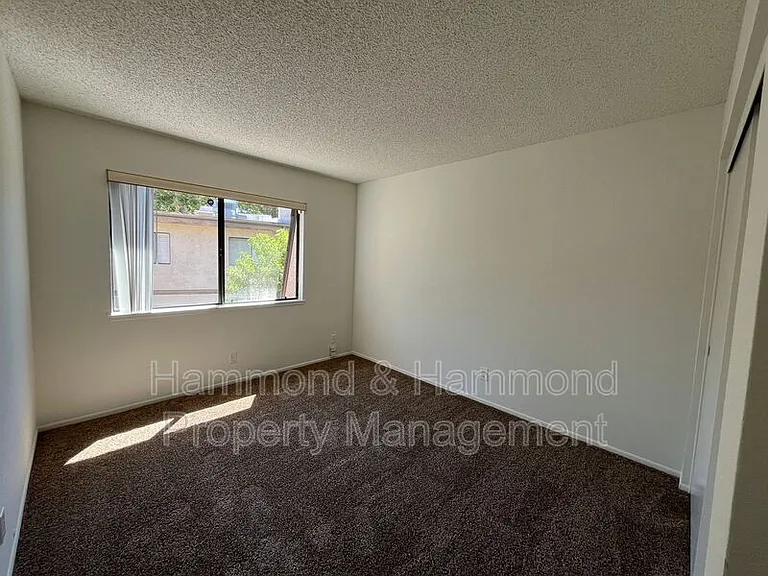 9000 Vanalden Ave #106 — Photo 12